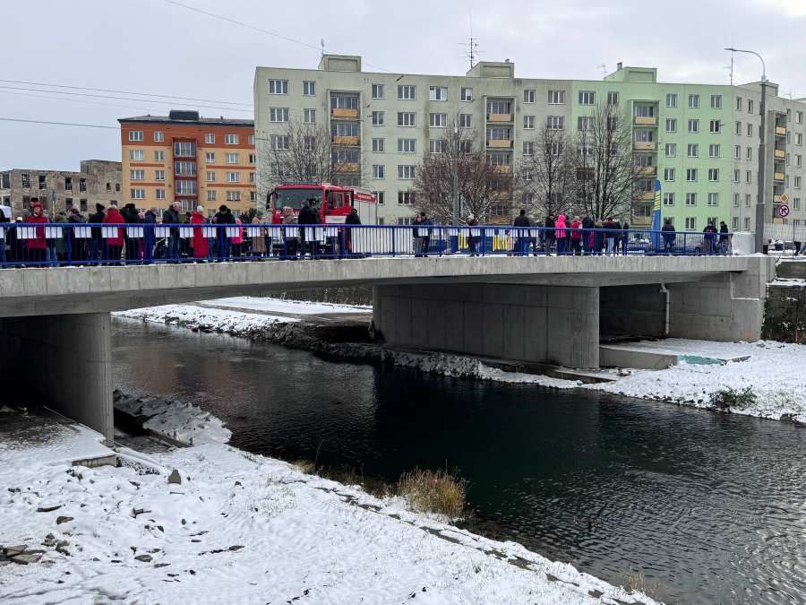 Opava dolaďuje řízení dopravy po otevření nového mostu v Ratibořské ulici