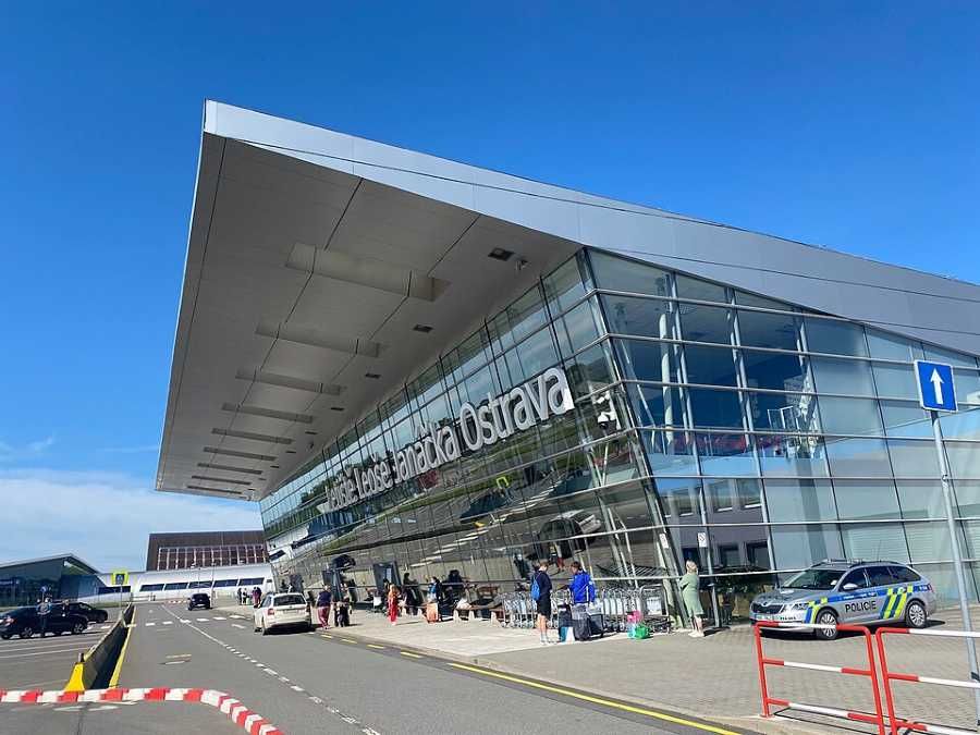 Nejlepší startupy z Moravskoslezska oceněny na mošnovském letišti