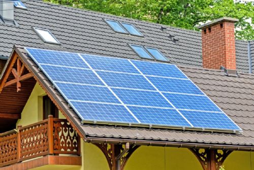 Obrázek - Fotovoltaika nejen v Moravskoslezském kraji: Vyplatí se pořízení solárních panelů?  A jak je to s dotacemi?