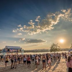 Bolevák Music Festival roztančí pláž Ostende. Dorazí přes padesát DJů z Česka i zahraničí