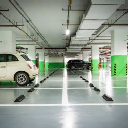 Kladno připravuje parkovací dům u nemocnice pro 370 vozidel