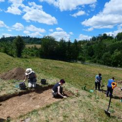 Plzeňští archeologové odkryli základy nacistického tábora pro Romy a Sinty
