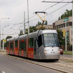 Porschetra v Praze: tramvaj Škoda 14T má za sebou 20 let provozu