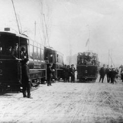 Praha si připomíná 130 let elektrických tramvají