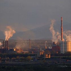 Umělecké poklady z huti na prodej: busty, plastiky i nemovitosti