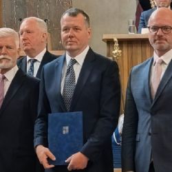 Západočeská univerzita má tři nové profesory. Posílí techniku, literaturu i výzkum čistší vody