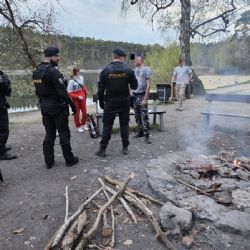 Policie v Plzni kontrolovala stovky lidí. Pomáhala i cizinecká jednotka