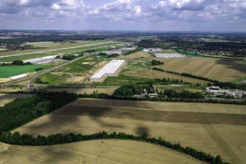 Foto: BMW investuje v Mošnově: Nové logistické centrum přinese 500 pracovních míst