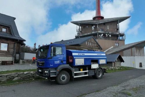 obrázek:Lysá hora bez vody: cisterny zásobují chaty před víkendem