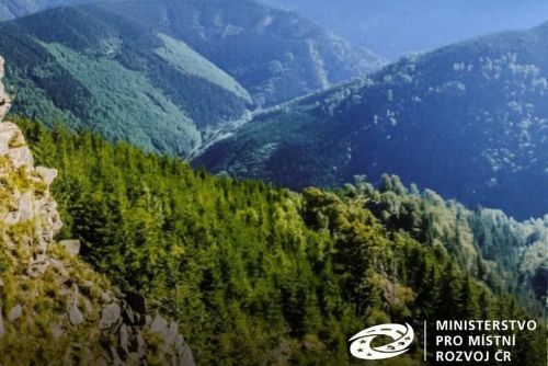 Foto: Vouchery zvedly turistiku v Jeseníkách: 11% růst i po povodních