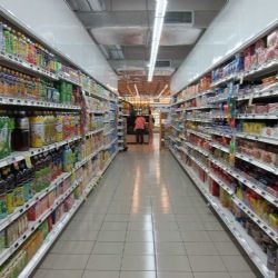 Obchody v malých obcích bojují o přežití: Pomocí mohou být dotace i nové bezobslužné prodejny