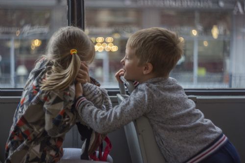 Foto: Nová autobusová zastávka zvýší bezpečnost v oblasti Frýdeckého lesa