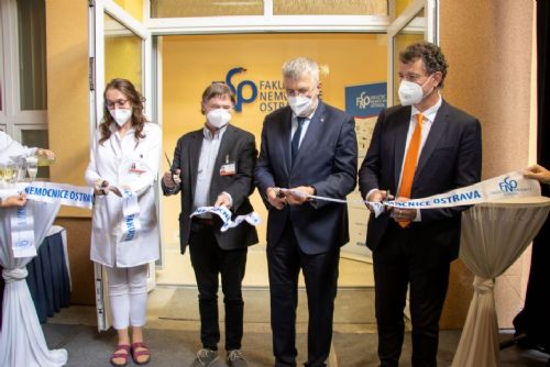 Foto: Fakultní nemocnice Ostrava má novou magnetickou rezonanci s indukcí pole 3 tesla
