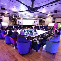 Zelená budoucnost České republiky je spojená s bilionovými investicemi, shodli se účastníci International Energy Clubu