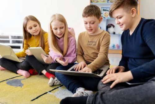 obrázek:Ostrava posiluje internet: Podpora moderní výuky a AI