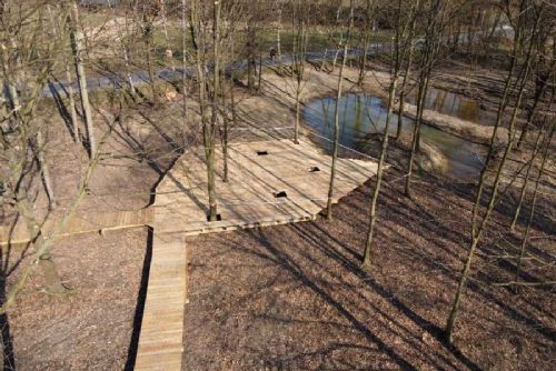 obrázek:V Ostravě otevřen unikátní přírodní park: Stezky, mostky a herní plochy!