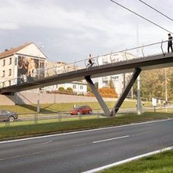 Bezpečněji přes Rokycanskou - Plzeň začala stavět 116 metrů dlouhou lávku