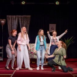 Divadlo J. K. Tyla otevře jeviště mladým talentům. Festival Na scénu! startuje v červnu