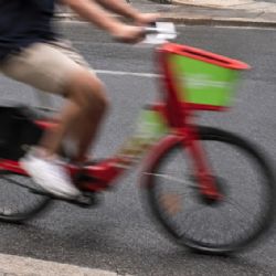Elektrokola jsou v Praze častěji u nehod. Statistiky ukazují desítky incidentů ročně