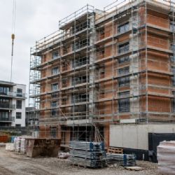 Jihomoravské obce narážejí na nedostatek pozemků i peněz. Bez státní podpory byty nepostaví