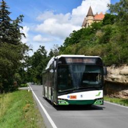 MHD bez dieselů? Plzeň je blíž ekologické dopravě. Pořídí desítky bateriových trolejbusů