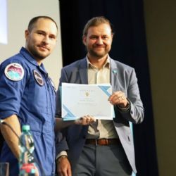 Ostravské chytré tričko připravené pro ISS: měření fyziologické zátěže astronautů