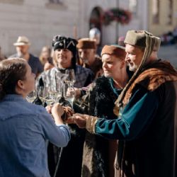 Poprvé pojede přímý vlak z Prahy na Znojemské historické vinobraní, zastaví i v Kolíně a Kutné Hoře