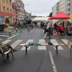 Sousedské slavnosti promění dvě místa v Plzni. Lákají na cirkus, hudbu, hry i swap