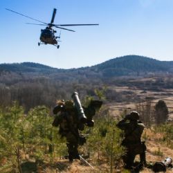 Strakonice připomínají 20 let od přechodu na RBS-70. Strakonický pluk s ním cvičí i v zahraničí