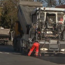 Tah na Domažlice se znovu zadrhl. Ve Stodě stojí ve špičce dlouhé kolony