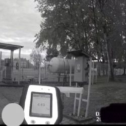 V Lišově policisté řešili řidiče s téměř pěti promile alkoholu. Po pádu na čerpací stanici zasahovali záchranáři