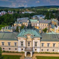 Zámek Světlá láká návštěvníky expozicemi i pohádkovou stezkou